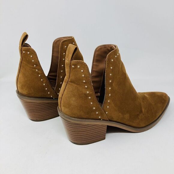 Target It’s A New Day Brown Shoes Studded Ankle Pointed Toe Booties Size 8.5 - Picture 12 of 12